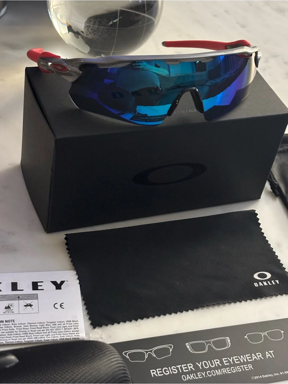Oakley RADAR Sunglasses